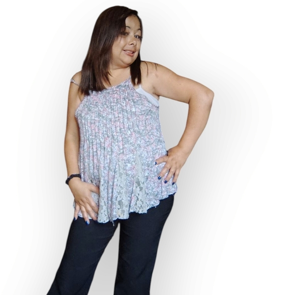 Free People Women's Small Floral Lace Knit Shirt - Picture 4 of 7